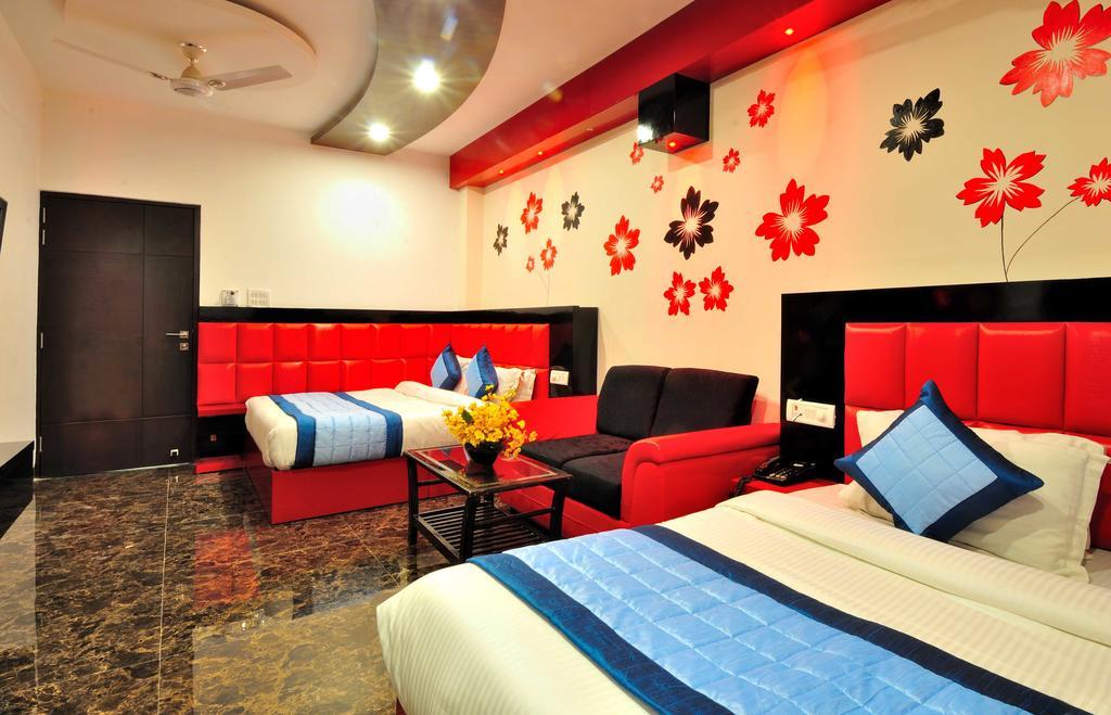Arihant Inn-Near Blk Hospital Nueva Delhi Exterior foto