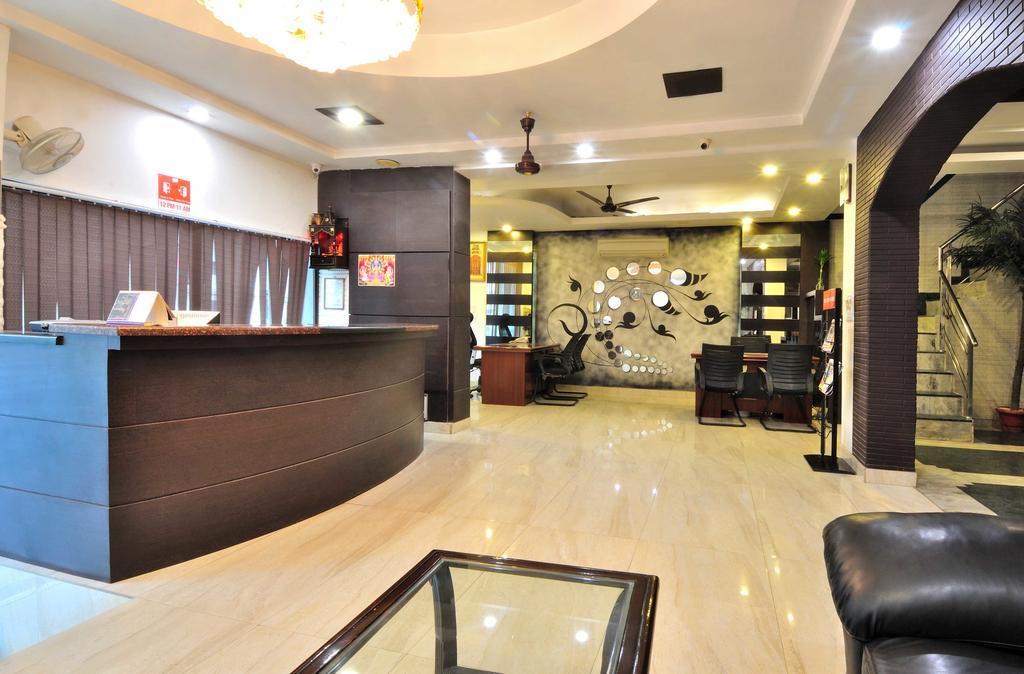Arihant Inn-Near Blk Hospital Nueva Delhi Exterior foto