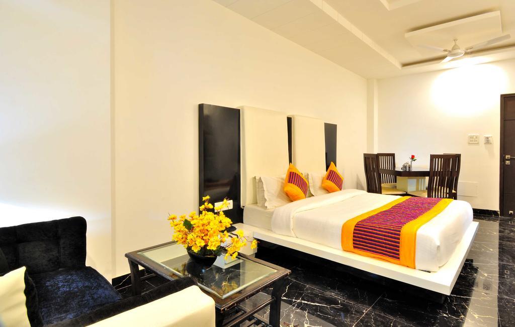 Arihant Inn-Near Blk Hospital Nueva Delhi Exterior foto