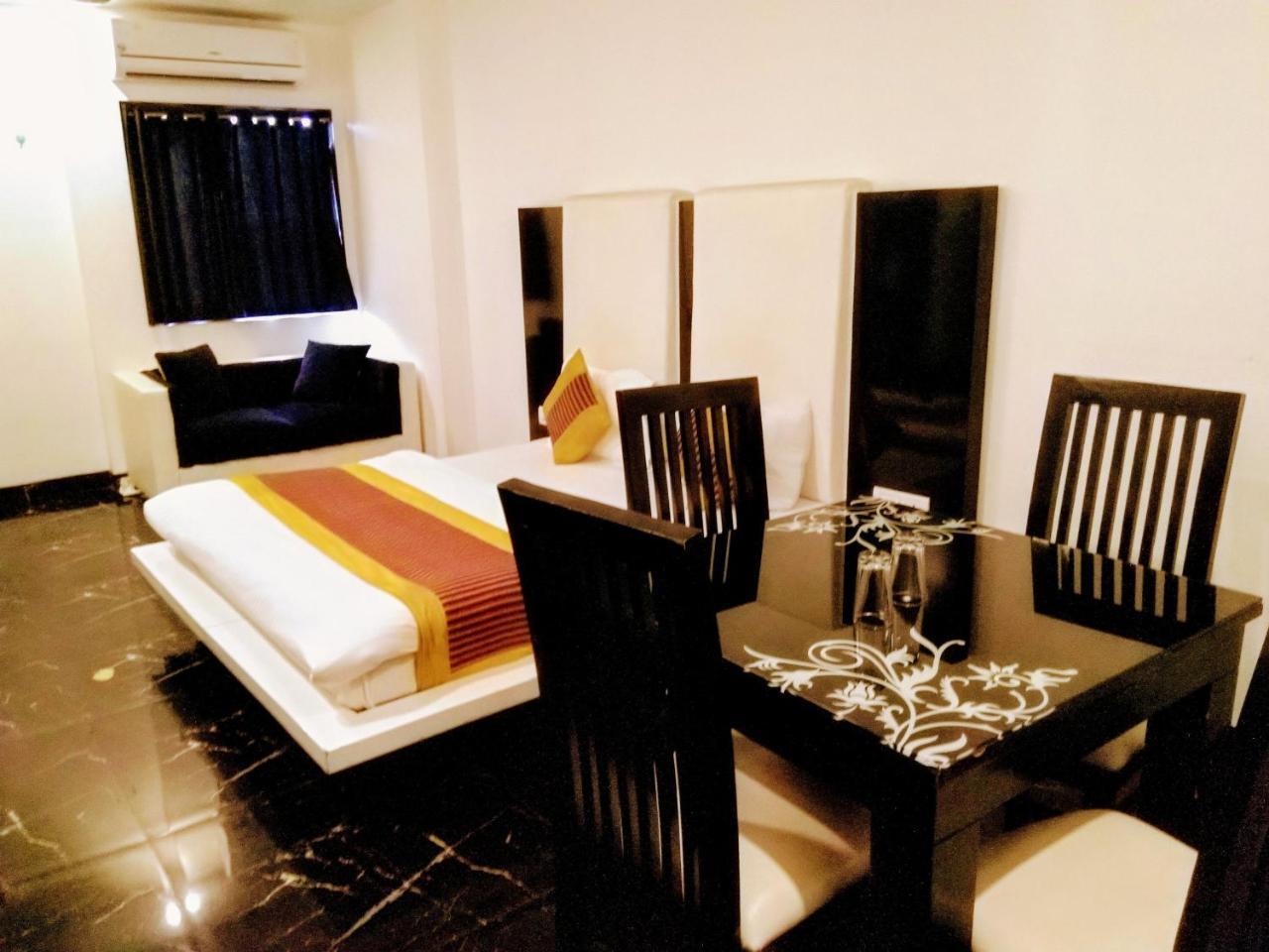 Arihant Inn-Near Blk Hospital Nueva Delhi Exterior foto
