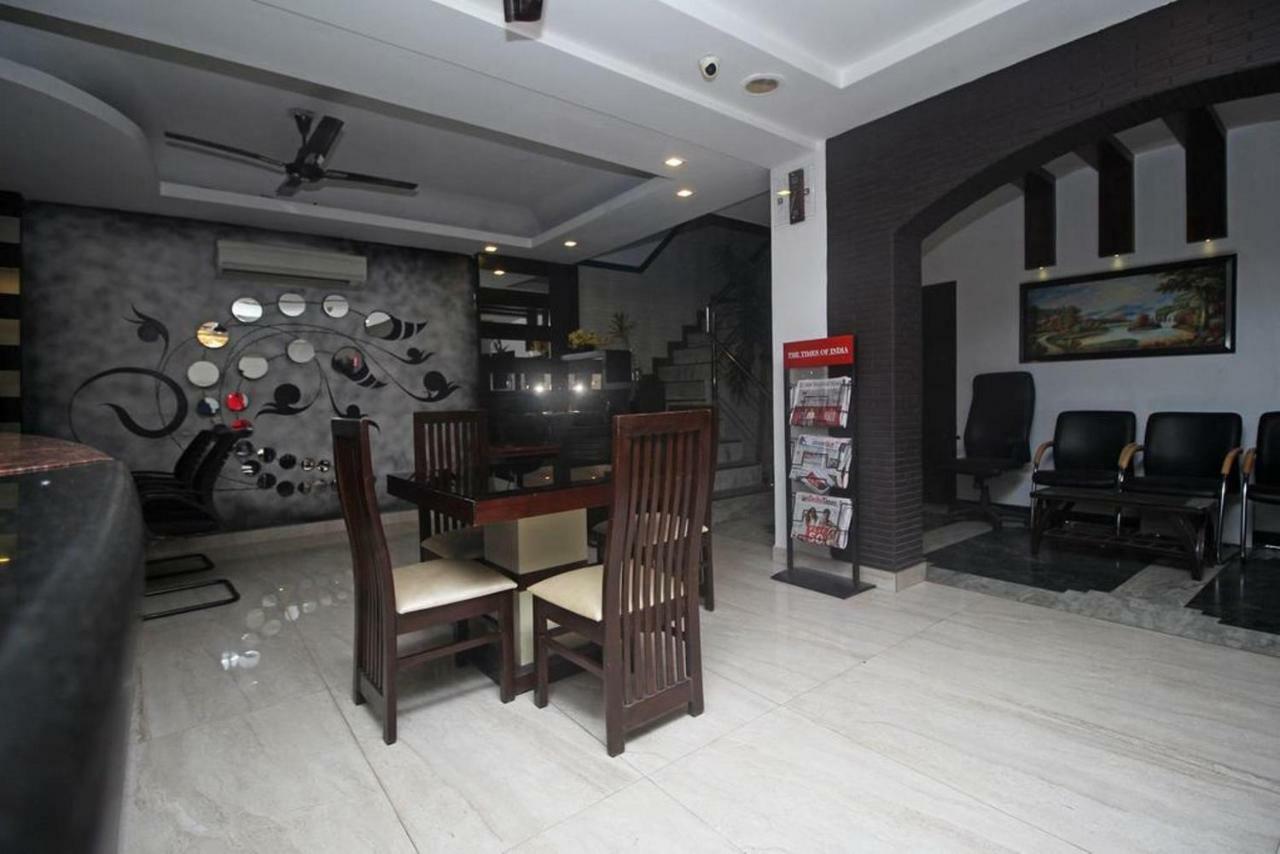 Arihant Inn-Near Blk Hospital Nueva Delhi Exterior foto