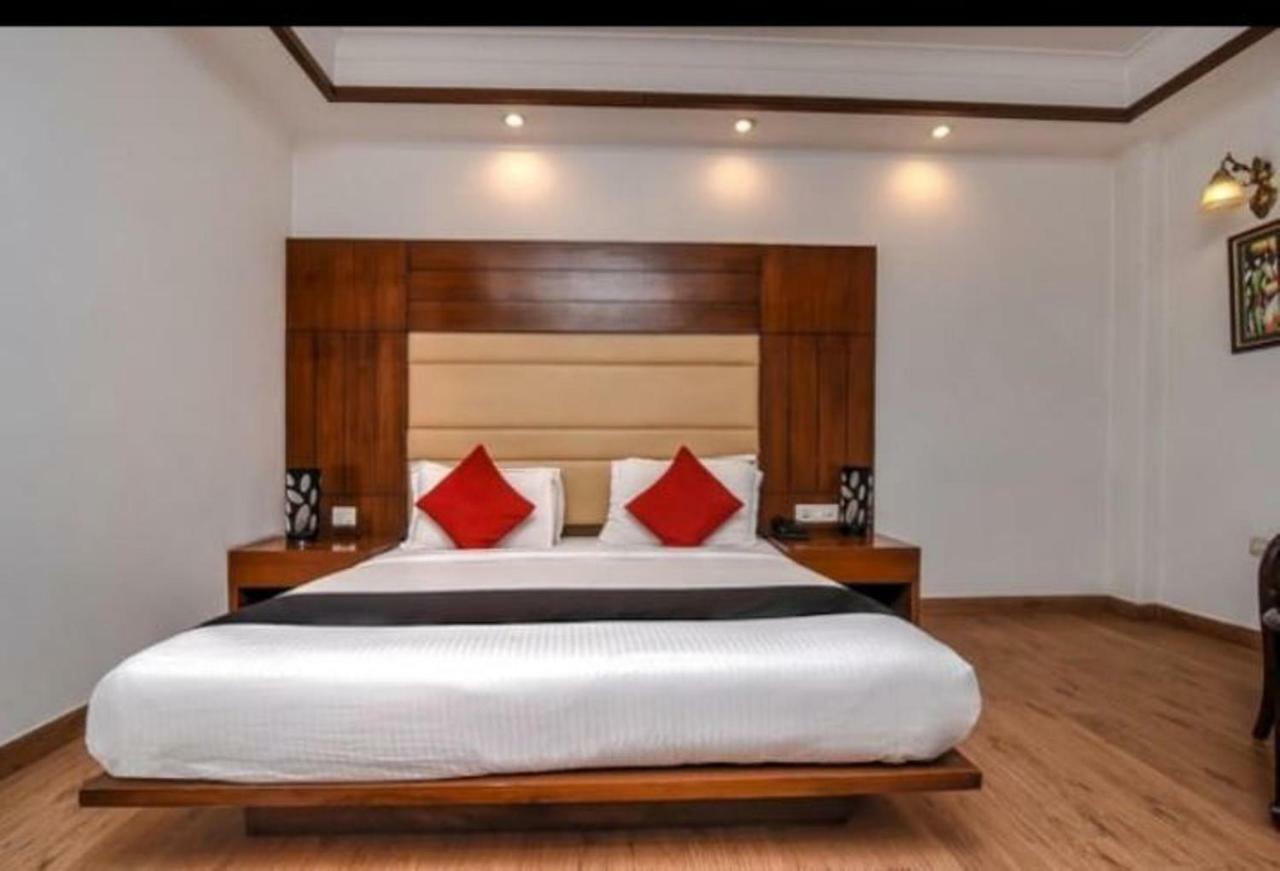 Arihant Inn-Near Blk Hospital Nueva Delhi Exterior foto